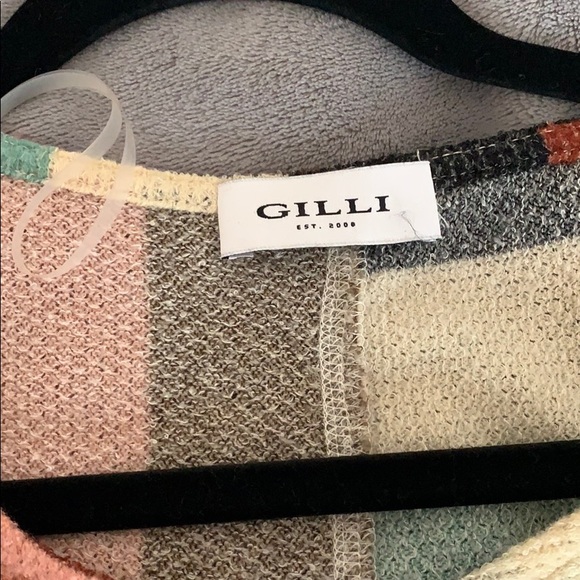 sweater - Picture 2 of 3